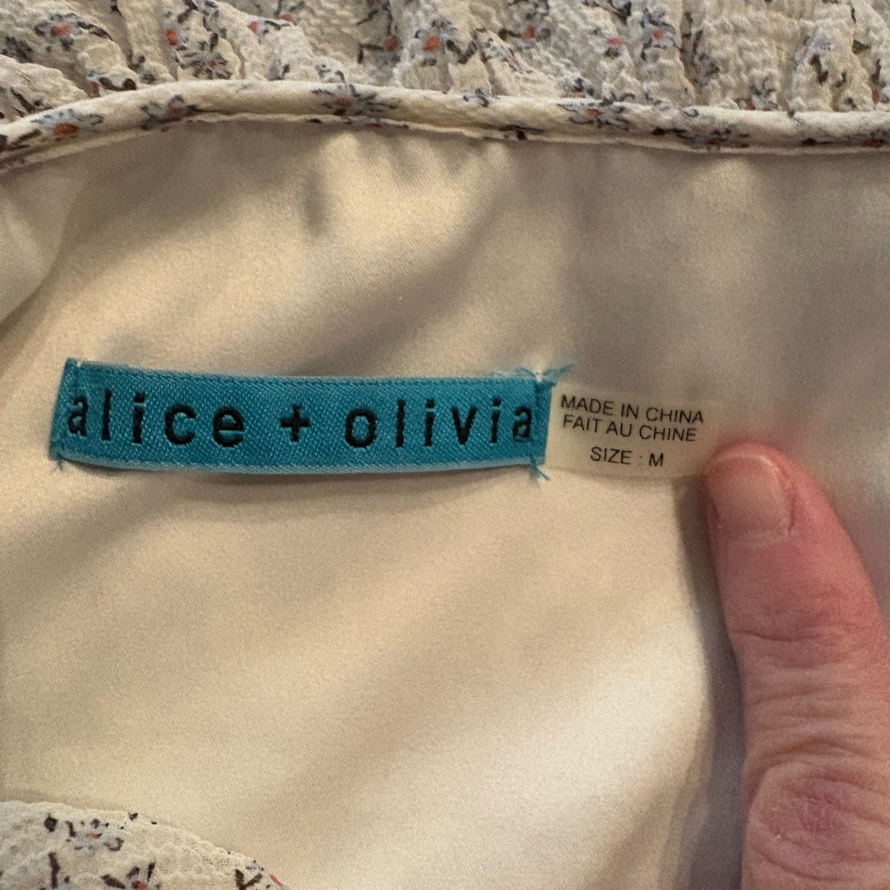 Alice + OLIVIA Silk peasant blouse Size Medium - Picture 2 of 8